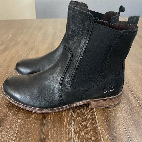 Josef Seibel Sienna 80 Black Leather Women's 9 Flat Ankle Boots Round Toe Riding - Picture 2 of 11